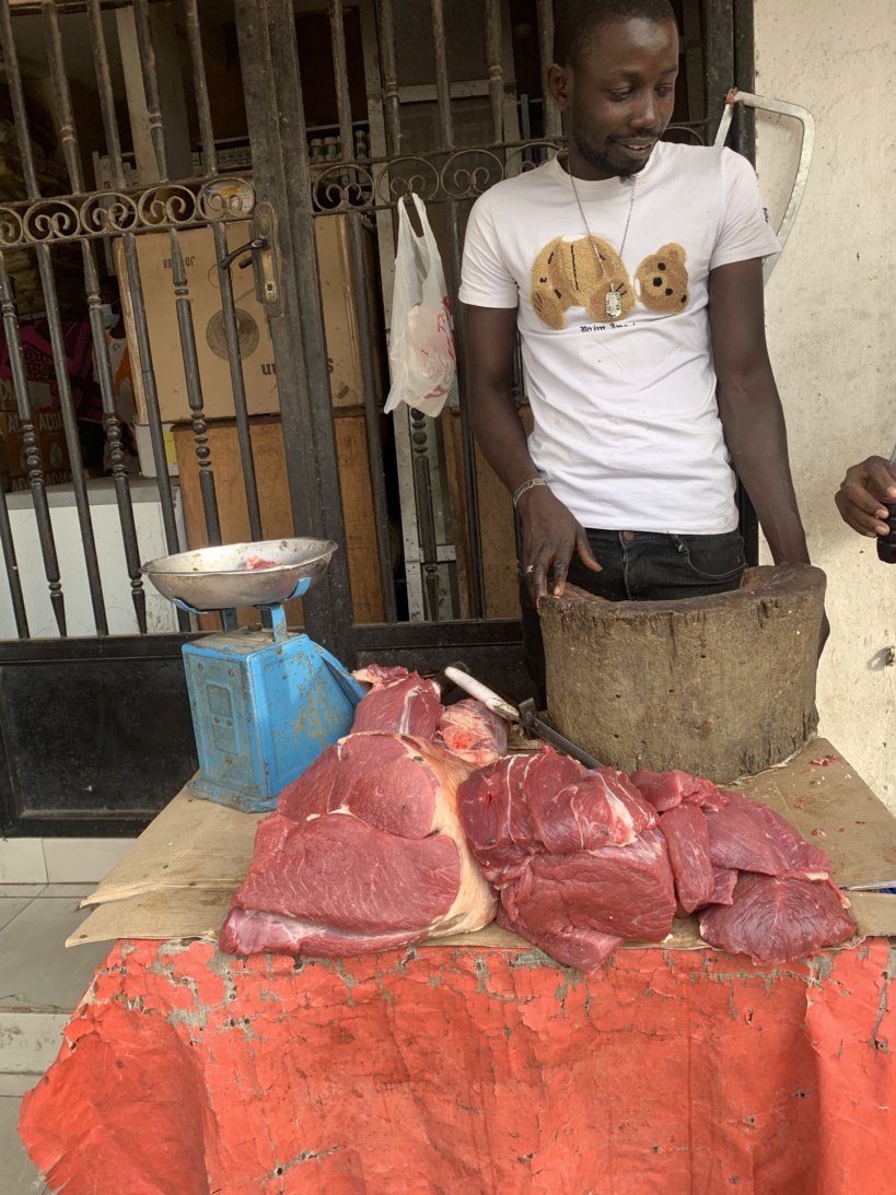Fermeture des frontières avec Mali : la hausse du prix de la viande inquiète bouchers et consommateurs à Dakar