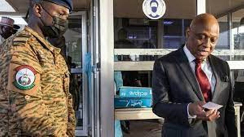 Le coup d'Etat au Burkina Faso, priorité du sommet de la Cédéao à Accra Le coup d'Etat au Burkina Faso, priorité du sommet de la Cédéao à Accra