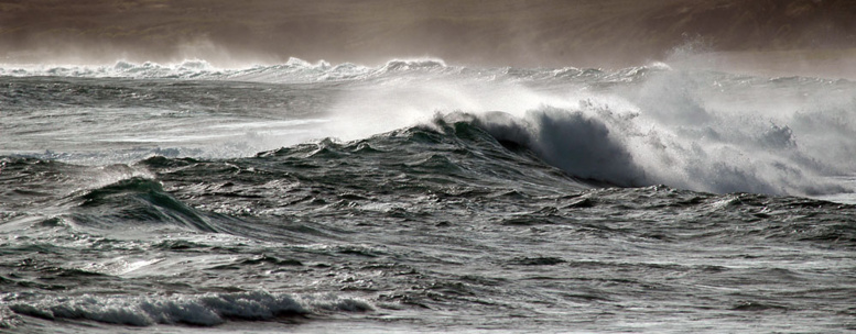 La mer en colère à Saint-Louis : des maisons, des pirogues et baraques emportées par les eaux La mer en colère à Saint-Louis : des maisons, des pirogues et baraques emportées par les eaux