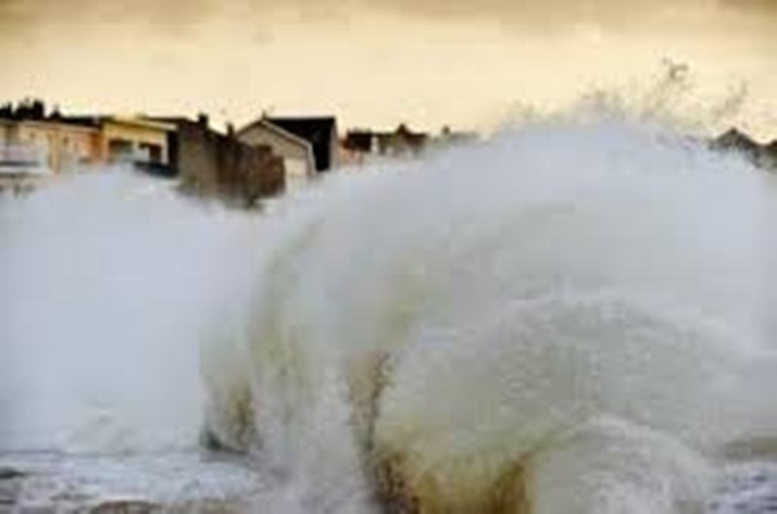 Alerte météo : une houle dangereuse de secteur Nord jusqu’à demain 18 heures Alerte météo : une houle dangereuse de secteur Nord jusqu’à demain 18 heures