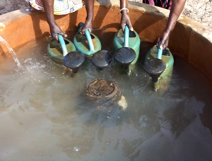 Potou: un saisonnier pique une crise cardiaque et chute mortellement dans un bassin rempli d’eau