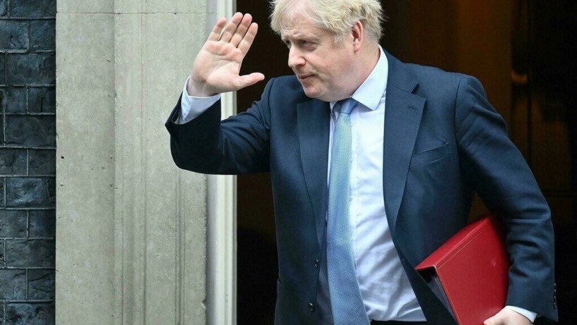 Covid : l'Angleterre espère mettre fin à l'isolement des cas positifs dès fin février Covid : l'Angleterre espère mettre fin à l'isolement des cas positifs dès fin février