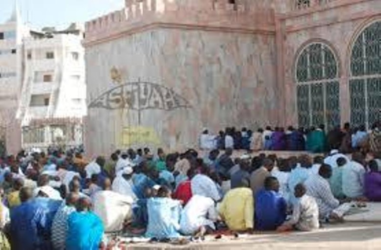 Maouloud 2014 : Interdiction de la pollution sonore autour des mosquées et des mausolées Maouloud 2014 : Interdiction de la pollution sonore autour des mosquées et des mausolées