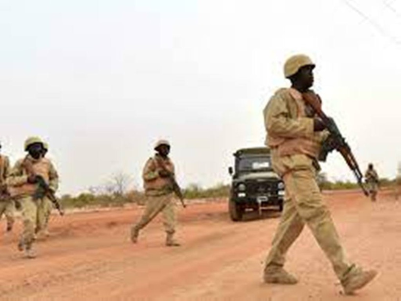 Au Burkina Faso, l'état-major promet de relancer la lutte antijihadiste Au Burkina Faso, l'état-major promet de relancer la lutte antijihadiste