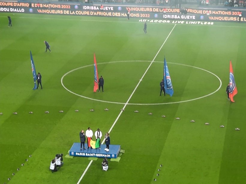 PSG-Rennes: Abdou Diallo et Gana Gueye honorés au Parc des Princes PSG-Rennes: Abdou Diallo et Gana Gueye honorés au Parc des Princes