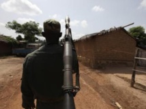 Cote d’Ivoire: le gouvernement incite les militaires exilés à rentrer au pays Cote d’Ivoire: le gouvernement incite les militaires exilés à rentrer au pays