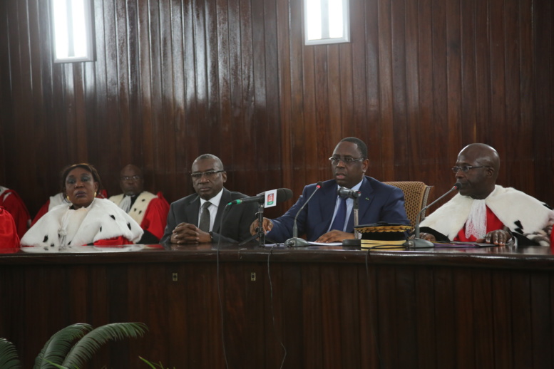 Rentrée des cours et tribunaux-le président Sall en guerre contre la corruption: il prône l'appauvrissement des délinquants économiques Rentrée des cours et tribunaux-le président Sall en guerre contre la corruption: il prône l'appauvrissement des délinquants économiques