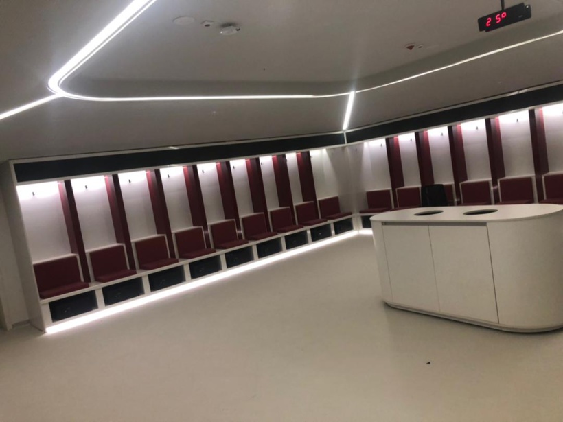 Vestiaire réservé aux "Lions" du Sénégal Vestiaire réservé aux "Lions" du Sénégal