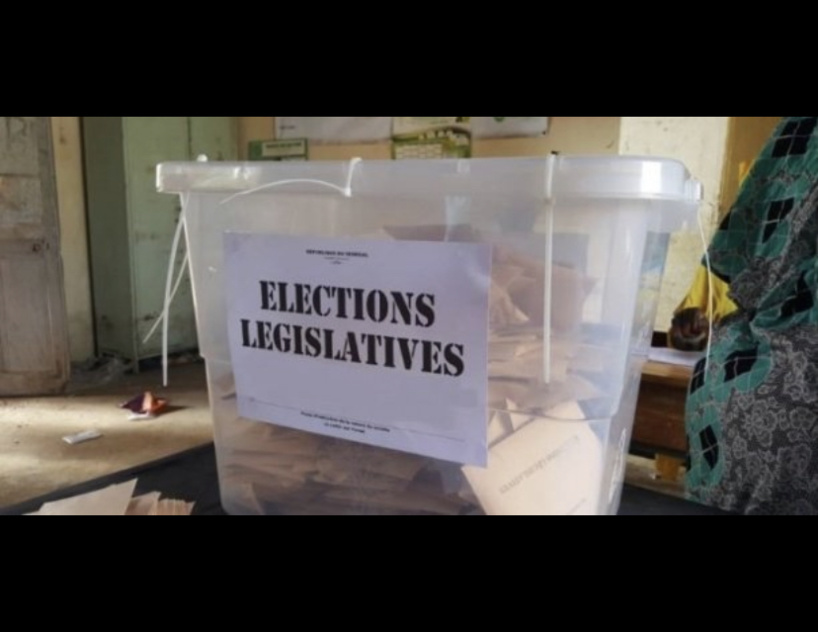 Législatives 2022: Antoine Félix Diome convoque les partis politiques vendredi pour fixer la caution Législatives 2022: Antoine Félix Diome convoque les partis politiques vendredi pour fixer la caution