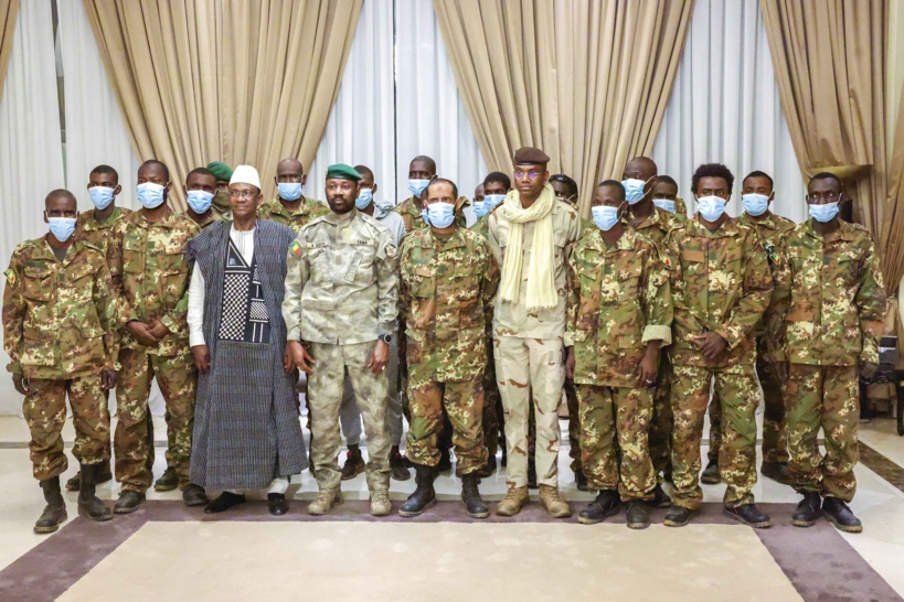 Mali: la Présidence annonce la libération de 18 otages détenus depuis 2019 par les terroristes