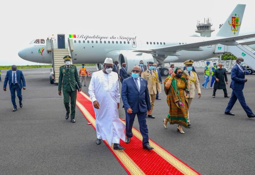 ​Crash d'un avion aux Comores: Macky Sall interpellé