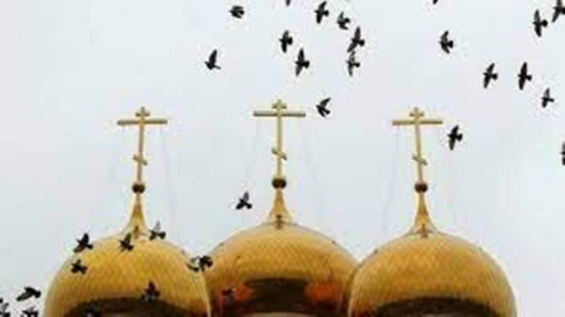 Ukraine: la guerre fait trembler l'Église orthodoxe sur ses fondations Ukraine: la guerre fait trembler l'Église orthodoxe sur ses fondations