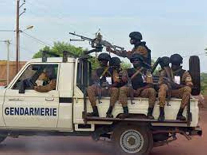 Burkina Faso: treize gendarmes tués lors d'une embuscade dans le Centre-Nord