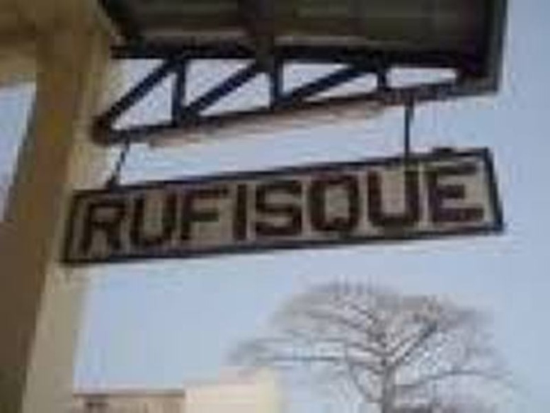 Du feu à l’ancienne gare de Rufisque : 3 millions partent en fumée Du feu à l’ancienne gare de Rufisque : 3 millions partent en fumée