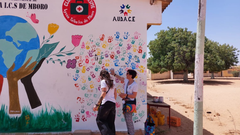 Délaissé par son parrain (les ICS), le Lycée de Mboro trouve une bienfaitrice nommée AUDACE pour sa rénovation Délaissé par son parrain (les ICS), le Lycée de Mboro trouve une bienfaitrice nommée AUDACE pour sa rénovation