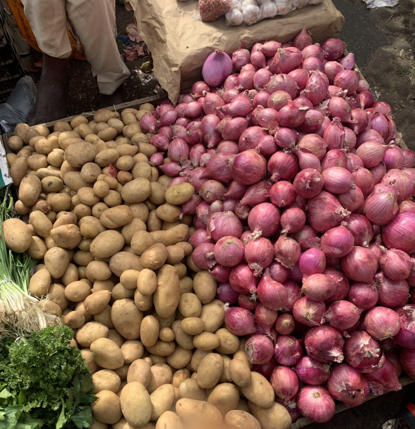 Marché Castor : à quelques jours du ramadan, les prix des denrées jugés stable, mais le poisson se fait rare Marché Castor : à quelques jours du ramadan, les prix des denrées jugés stable, mais le poisson se fait rare