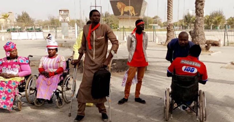 Dakar : des handicapés manifestent pour « exiger le respect de leurs droits » Dakar : des handicapés manifestent pour « exiger le respect de leurs droits »