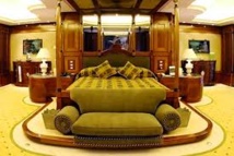 Paris-Plus de 70 chambres réservées par l’Etat du Sénégal sont vides: des millions dans le vent