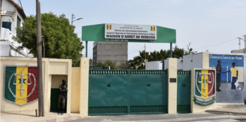 Rebeuss: deux détenus se font livrer du « yamba » dans des plats Rebeuss: deux détenus se font livrer du « yamba » dans des plats