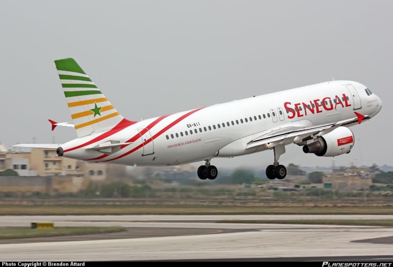 Une compagnie aérienne au Sahel: le Sénégal préfère-t-il les partenaires Sud-africain et Français à la sous-région?