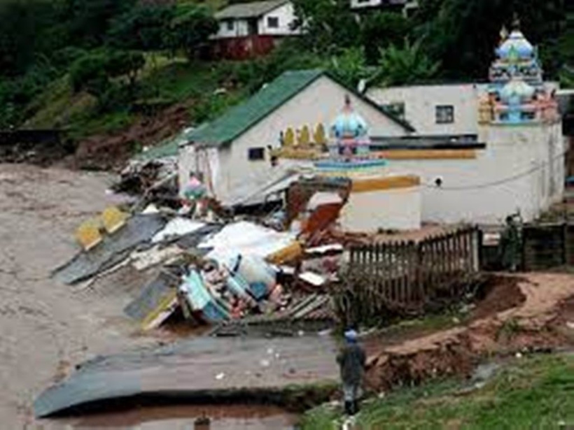 Inondations en Afrique du Sud: le bilan humain ne cesse de s'alourdir Inondations en Afrique du Sud: le bilan humain ne cesse de s'alourdir