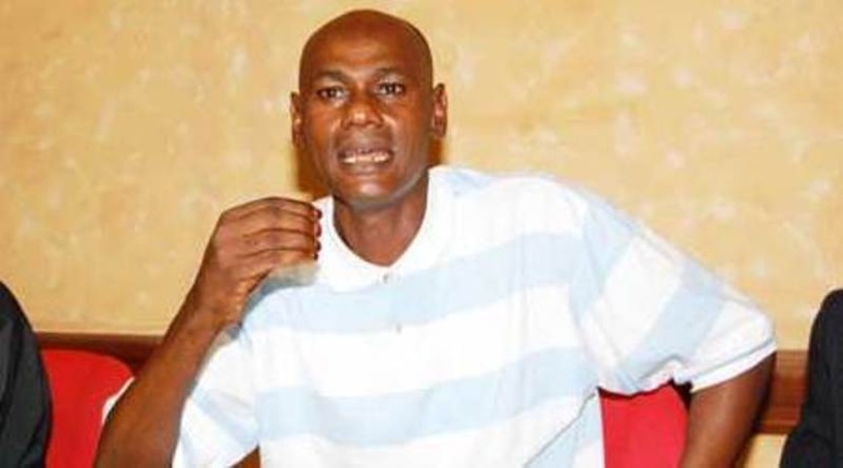 Violence à l’APR-Youssou Touré condamne Farba Ngom : « C’est un irresponsable » Violence à l’APR-Youssou Touré condamne Farba Ngom : « C’est un irresponsable »