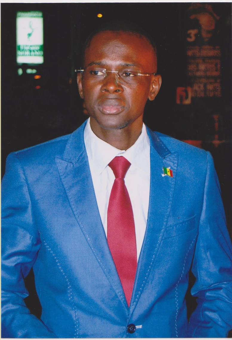 Locales : Chargé de mission du président Sall, Babacar LO Ndiaye chasse Awa Gueye de Kaolack Locales : Chargé de mission du président Sall, Babacar LO Ndiaye chasse Awa Gueye de Kaolack