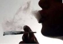 Collège Sacré Cœur: renvoyée pour avoir grillé des joints, une dizaine d’élèves risquent l’exclusion Collège Sacré Cœur: renvoyée pour avoir grillé des joints, une dizaine d’élèves risquent l’exclusion