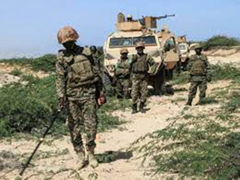 Les Shebab revendiquent l'attaque de la base militaire de l'Union africaine en Somalie