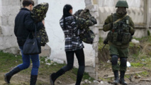 Les militaires ukrainiens et leurs familles bientôt évacués de Crimée.