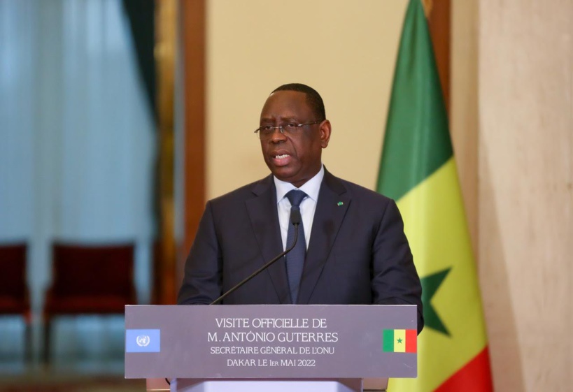 Macky Sall dit avoir évoqué des «sujets d'intérêt commun» avec Macron au téléphone Macky Sall dit avoir évoqué des «sujets d'intérêt commun» avec Macron au téléphone