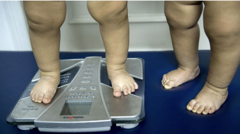 "Épidémie" d'obésité : "La politique des pouvoirs publics n'est pas assez offensive" "Épidémie" d'obésité : "La politique des pouvoirs publics n'est pas assez offensive"