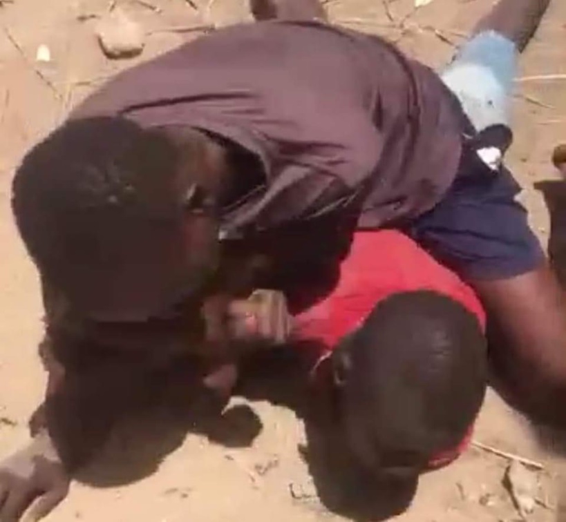 Passage à tabac filmé à Karang: les deux élèves prennent un mois ferme de prison et risquent l’exclusion Passage à tabac filmé à Karang: les deux élèves prennent un mois ferme de prison et risquent l’exclusion