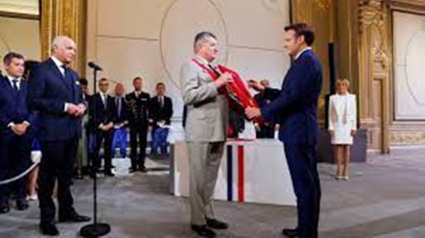 France: Emmanuel Macron investi président de la République pour un second mandat de cinq ans France: Emmanuel Macron investi président de la République pour un second mandat de cinq ans