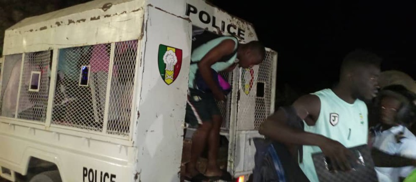 Ligue 1 Sénégal: Ndiambour-Jaraaf interrompu par des échauffourées, le coach des verts blessé Ligue 1 Sénégal: Ndiambour-Jaraaf interrompu par des échauffourées, le coach des verts blessé