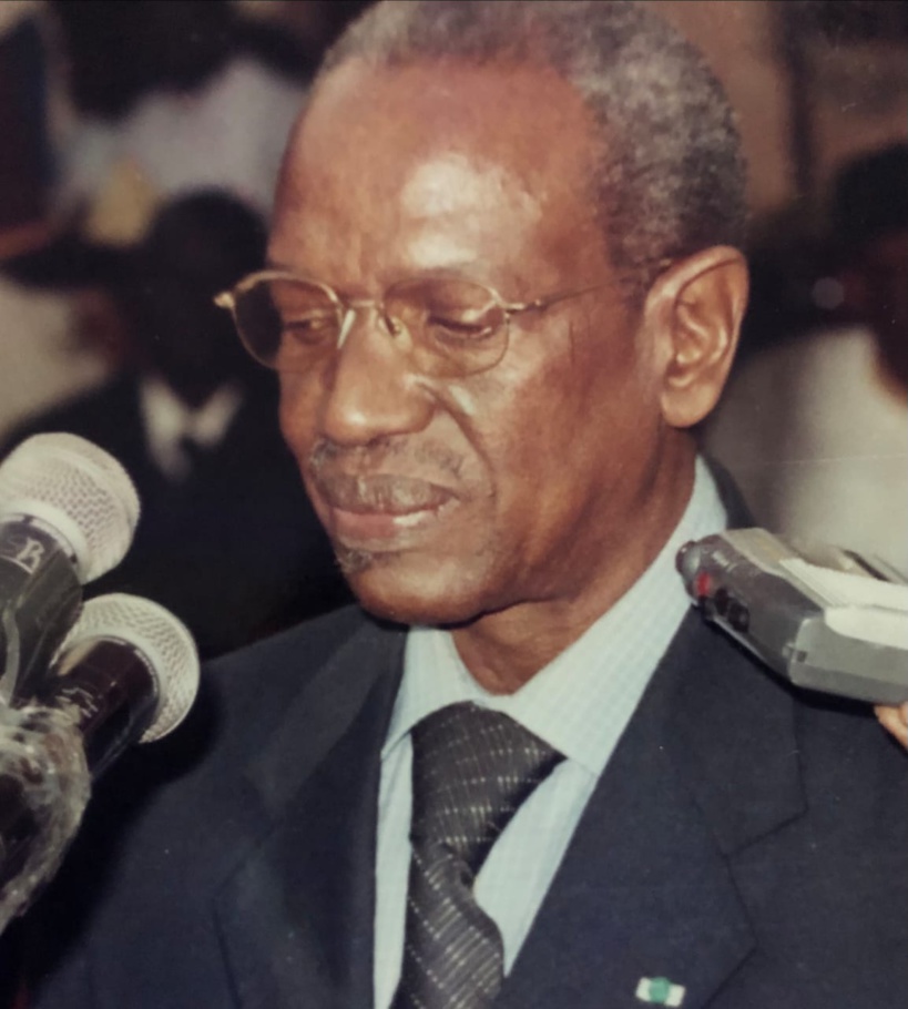 Décès de l’ancien ministre Oumar Khassimou Dia Décès de l’ancien ministre Oumar Khassimou Dia