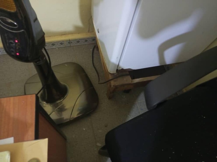 Lycée de Pekesse: les domiciles des enseignants attaqués et saccagés par des élèves Lycée de Pekesse: les domiciles des enseignants attaqués et saccagés par des élèves