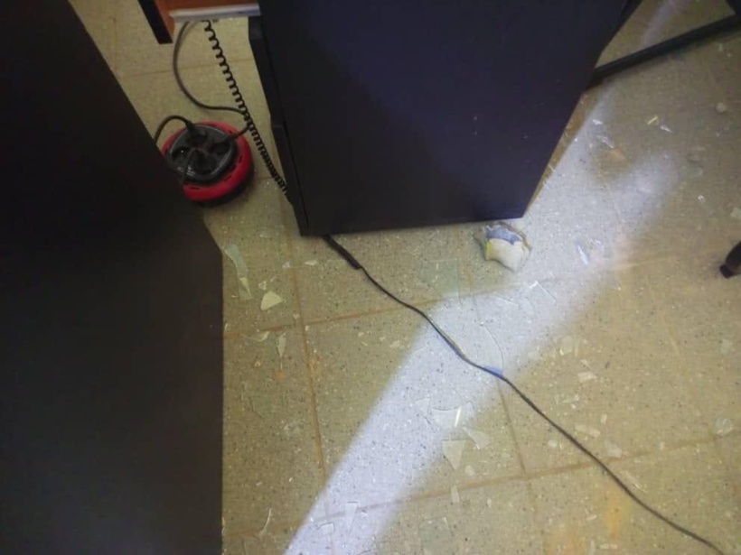 Lycée de Pekesse: les domiciles des enseignants attaqués et saccagés par des élèves Lycée de Pekesse: les domiciles des enseignants attaqués et saccagés par des élèves