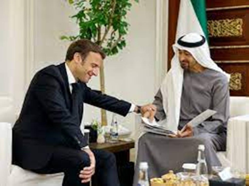 Émirats arabes unis: déplacement express d’Emmanuel Macron, pour rendre hommage à son homologue décédé Émirats arabes unis: déplacement express d’Emmanuel Macron, pour rendre hommage à son homologue décédé