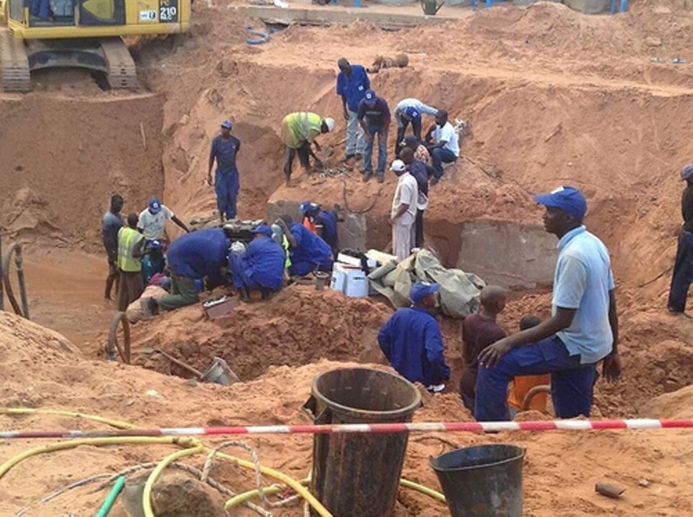 A vos réserves : le tuyau « Y » peint ce vendredi A vos réserves : le tuyau « Y » peint ce vendredi
