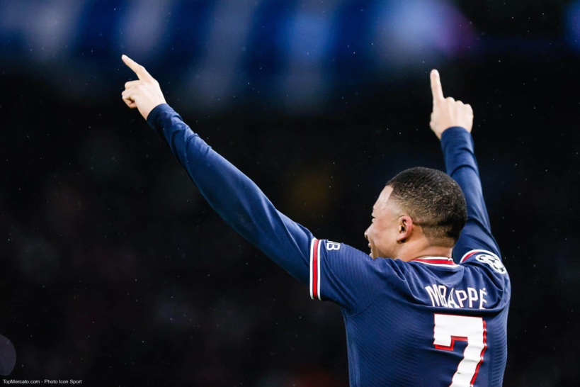 C’est fait, Kylian Mbappé reste au PSG: de gros changements attendus dans l’organigramme du club C’est fait, Kylian Mbappé reste au PSG: de gros changements attendus dans l’organigramme du club