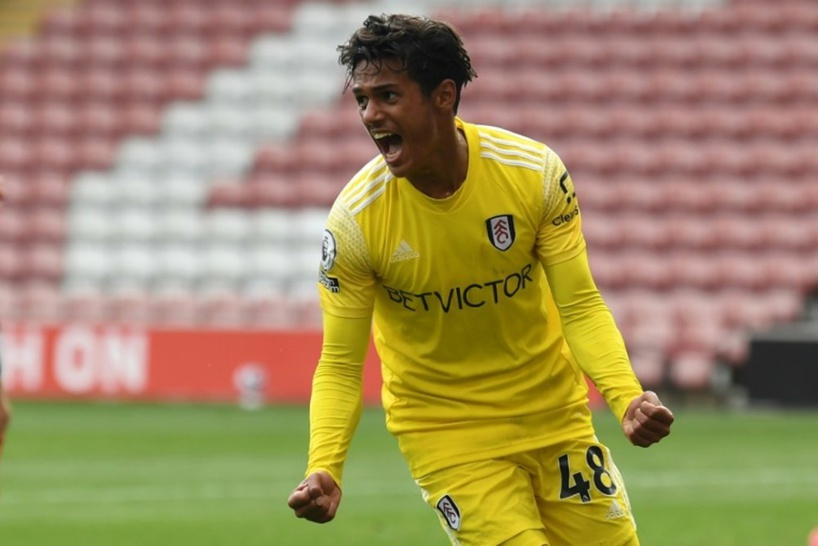 Fábio Carvalho signe à Liverpool Fábio Carvalho signe à Liverpool