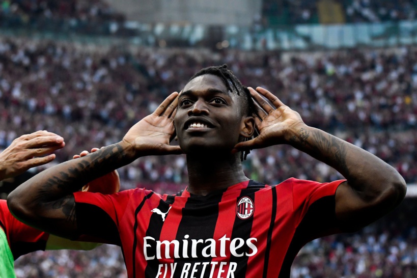 Le Réal Madrid prêt à mettre 120 millions pour acheter Léao: Milan fixe le prix à 150 millions Le Réal Madrid prêt à mettre 120 millions pour acheter Léao: Milan fixe le prix à 150 millions