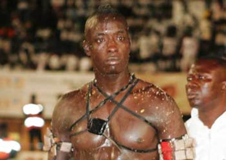 Lutte: Siteu rebondit et enfonce Pape Mor LO