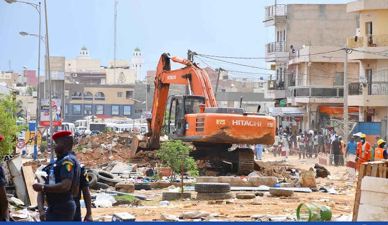 Travaux BRT:  fermeture temporaire à la circulation de l'autoroute Limamoulaye sous le Pont de l'émergence