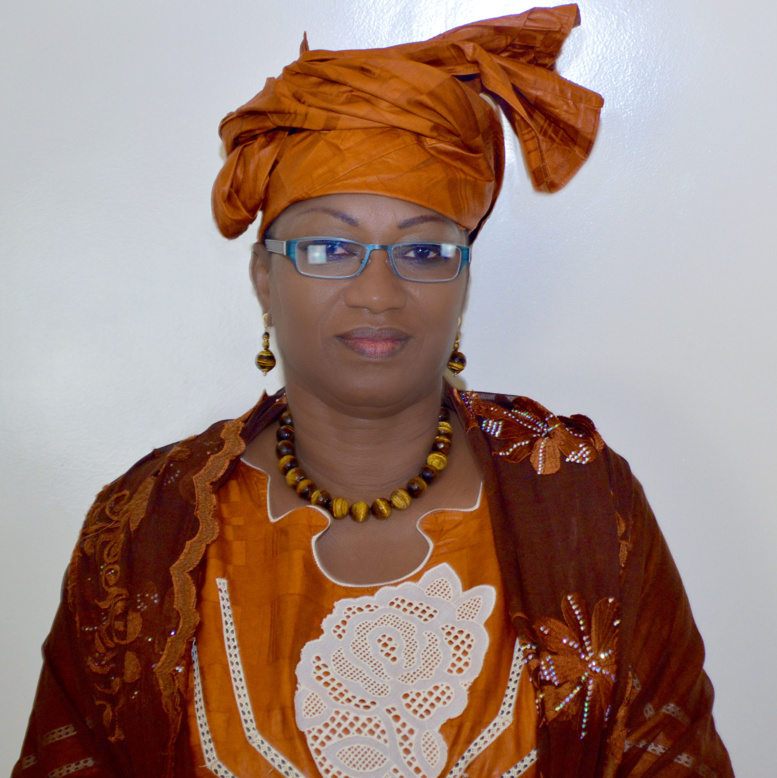 Sicap : en vue des locales, Ndeye Bineta Gassama, ministre conseiller offre du chocolat aux Chrétiens
