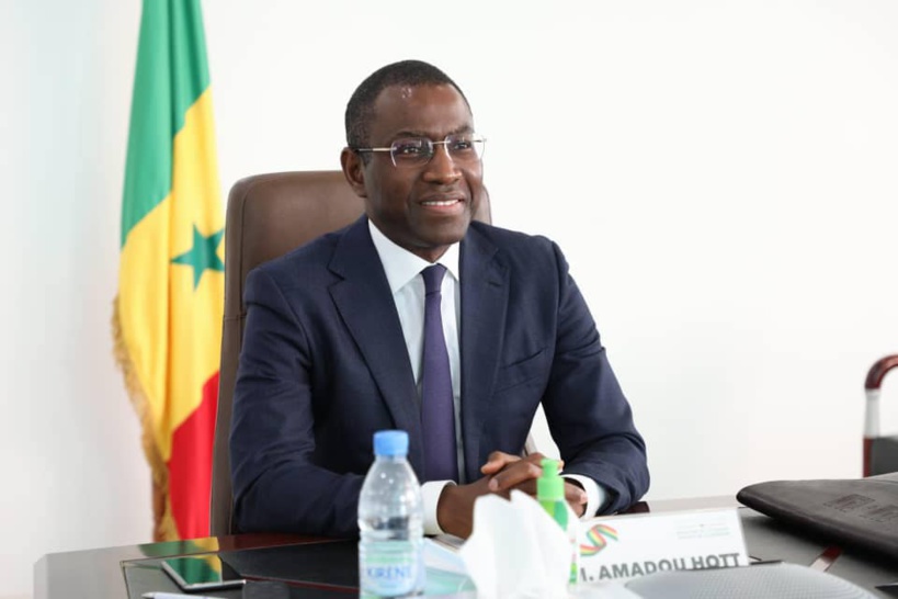 Relance de l'industrie pharmaceutique: plus 16 milliards FCFA alloués au Sénégal Relance de l'industrie pharmaceutique: plus 16 milliards FCFA alloués au Sénégal