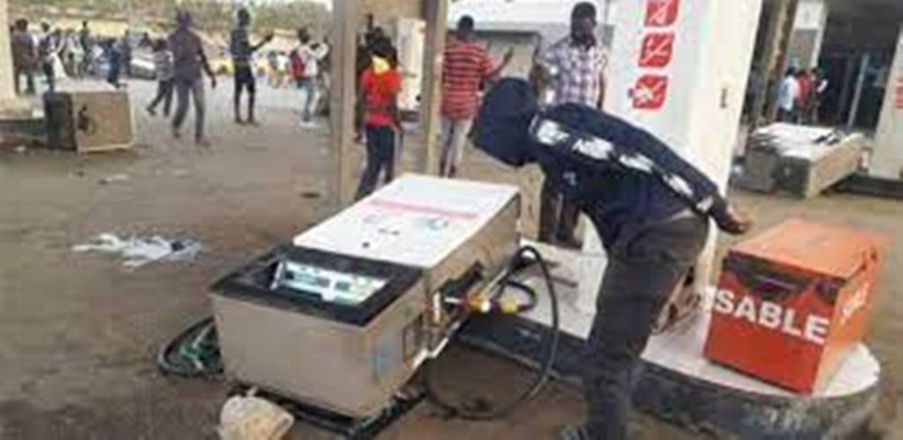 Violences politiques : les gérants de station-service crient leur ras-le-bol Violences politiques : les gérants de station-service crient leur ras-le-bol