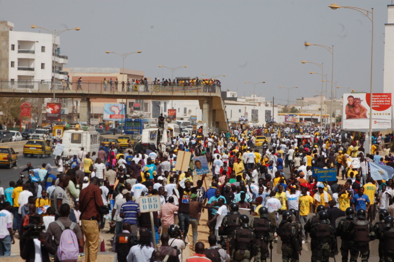 Retour de Wade: Dakar en ébullition 