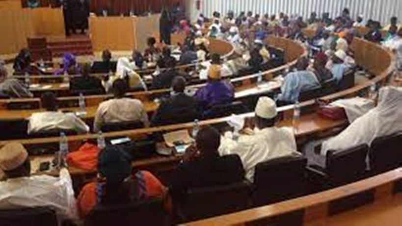 Les partis sénégalais s'emploient à mobiliser la diaspora en France pour les législatives